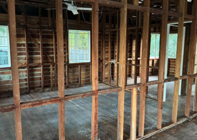 Safe removal of asbestos wall sheeting