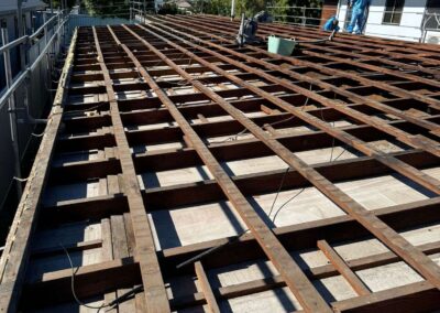 Residential building demolition completed efficiently